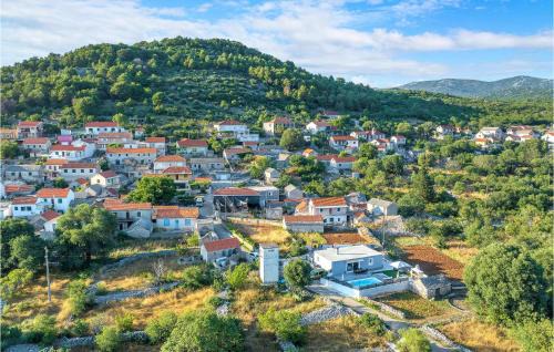 Primosten House | Pet-Friendly 2 Bedroom Home with Pool in Krusevo