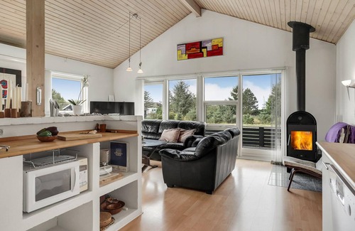 Trend House | Family-Friendly Vacation Home Near the Limfjord Awaits!