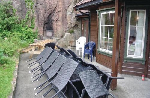 Lindesnes House | Scenic Home in Lindesnes with House Sea View & Family-Friendly