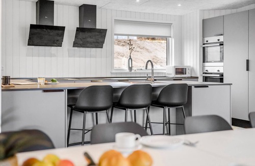 Hjarbæk House | Family-Friendly Retreat with Pool and Play Areas Await