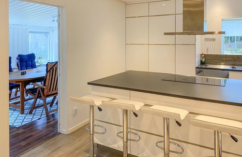 Mjolby House | Welcoming Vacation Home Near Hargsjön with Lake Views