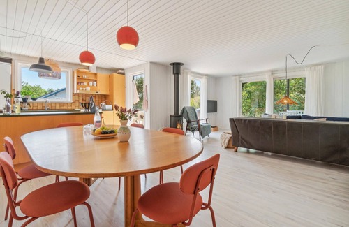 Balka House | Enjoy Breathtaking Sea Views in Your Inviting Vacation Home