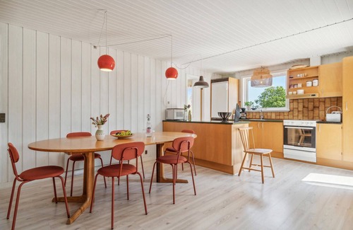 Balka House | Enjoy Breathtaking Sea Views in Your Inviting Vacation Home
