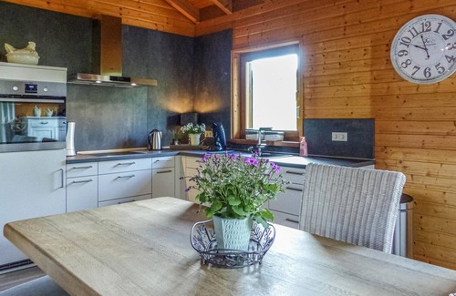 Nimsreuland House | Serene Holiday Home in the Idyllic Eifel Region