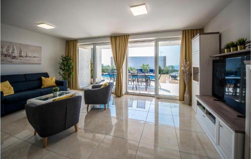 Kolanjski Gajac House | Beautiful Novalja Home with Sea View & Pool Access