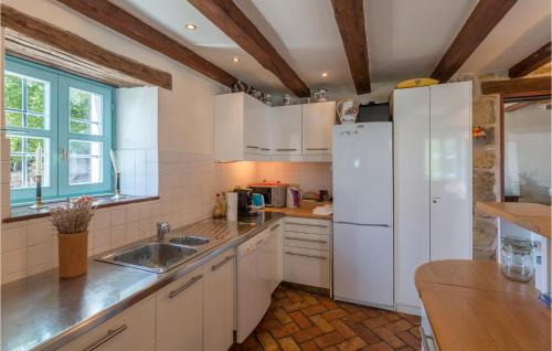 Oprtalj House | Charming Home in Oprtalj with Pool & Kid-Friendly Amenities
