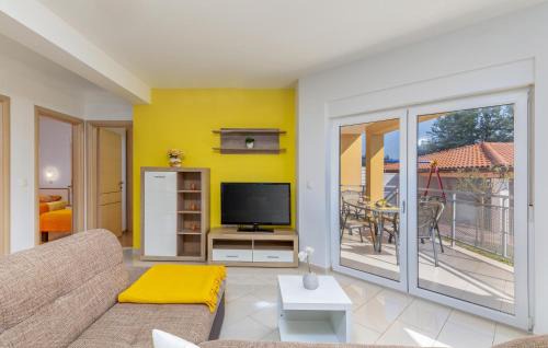 Pazin House | Serene Retreat in Pazin with Panoramic Views and Pool