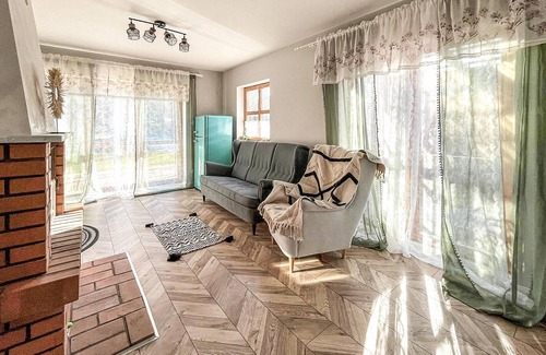 Gniewino House | Relaxing Cottage on Choczewskie Lake with Pool & Spa