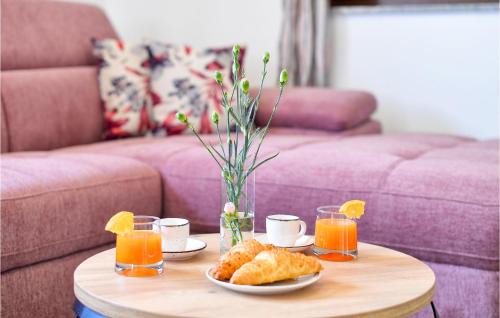 Pitomaca House | Welcome to Your Ideal Stay in Pitomaca: WiFi & Pool