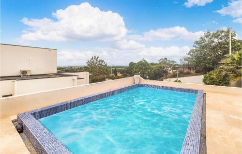 Portiragnes House | Charming Home in Portiragnes with Pool and Pet-Friendly Options