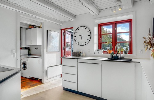 Togeholt House | Seafront Holiday Home at Bøged Beach with Ocean Views