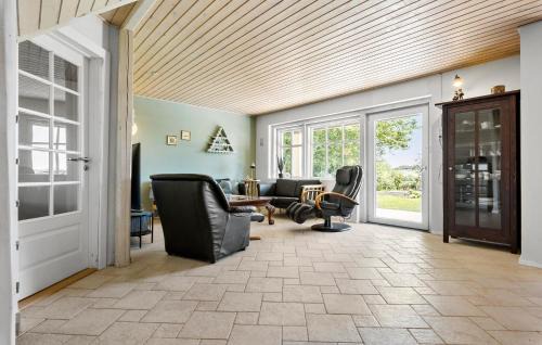 Ranum House | Cozy Home in Ranum with WiFi, Pet and Child Friendly