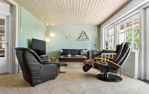 Ranum House | Cozy Home in Ranum with WiFi, Pet and Child Friendly