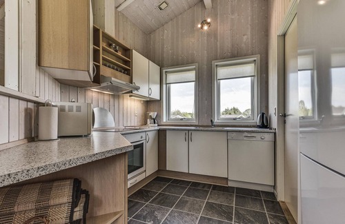 Spodsbjerg House | Family-Friendly Getaway in South Funen with Ocean Views