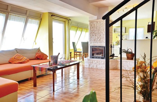 Posedarje House | Spacious 4-Bedroom Retreat in Rupalj with Private Pool
