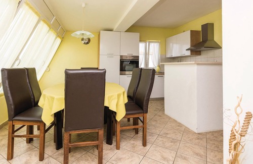 Posedarje House | Spacious 4-Bedroom Retreat in Rupalj with Private Pool