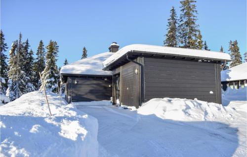 Sjusjoen House | Inviting Home in Sjusjøen with Kitchen & Family-Friendly Perks