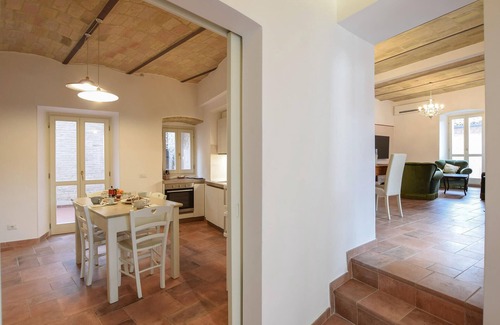 Spello House | Stunning home in Spello with WiFi