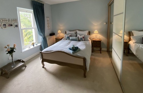 Dalkey House | Prime Location Home in Dalkey with Family-Friendly Amenities