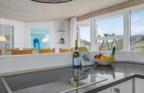 Klitmoller House | Spacious 4-Bedroom Retreat with Oceanfront Views in Thisted