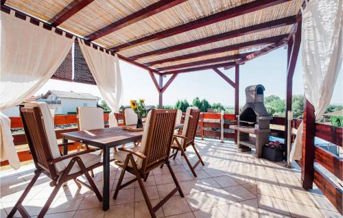 Kaptol House | Discover Velika Home with Pool - Perfect for Families!
