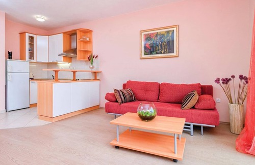 Pokrivenik House | Seaside Cottage Retreat in Beautiful Hvar Bay