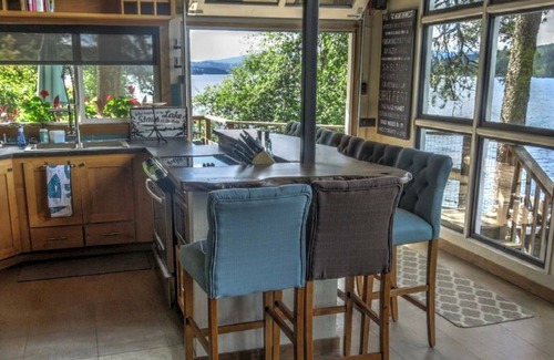 Worley House | Waterfront Retreat with Breathtaking Views and Pool Access