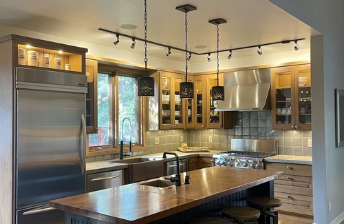 Union Pier House | Experience a Lakefront Haven with Pool and Hot Tub