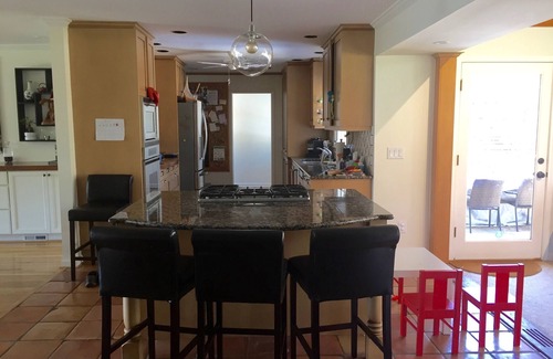 North Brookhaven House | Guest Rated 10/10: Open Floor Plan & Zen Backyard Retreat