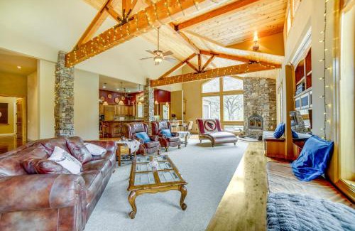 California Wine Country Villa | Ideal Hopland Getaway with Pool & Hot Tub - 10/10 Rated