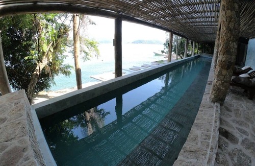 Centro House | Beautiful Island House in Angra with Private Pool & Spa