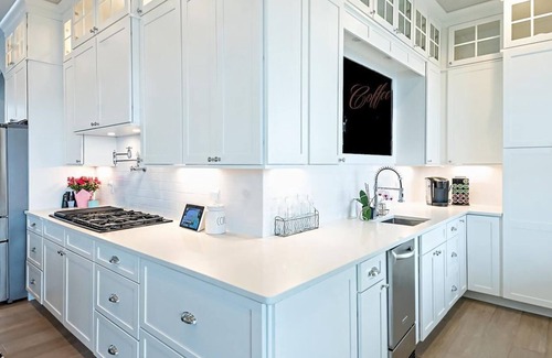 Sister Lakes House | Unforgettable Lake Front Oasis with Pool and Spa Amenities