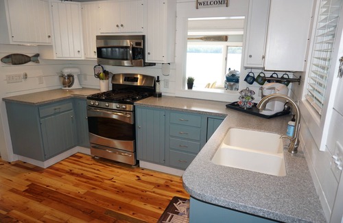 Franklin House | Charming Lake House on Webster Lake with Pool & Ocean View