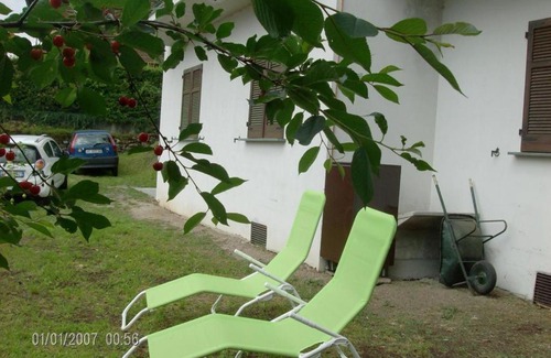 Azzano House | Scenic Lake View G. Brentano - Pet and Child Friendly Stay
