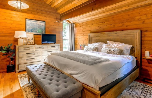 Grapeview House | Stunning lakefront home with a private dock, balcony, grill, & a hot tub