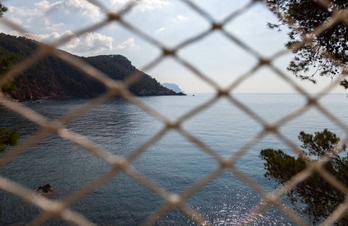 Banyalbufar House | Stunning location on the cliff, directly on the sea – Villa Banyalbufar
