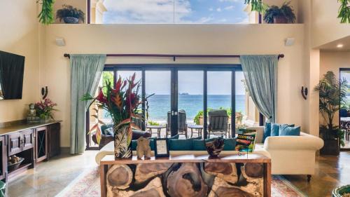 Playa Flamingo House | Beachfront Flamingo Mansion with Ocean Views & Family-Friendly Amenities