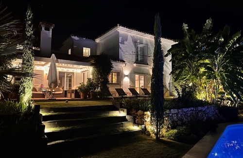 San Roque Villa | Exclusive Villa with Pool, Private Gardens & Ocean Views