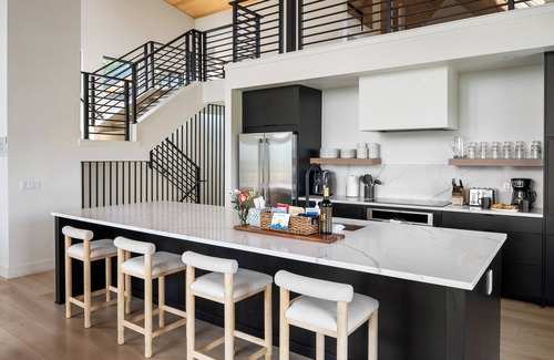 Winter Park Highlands Ski Chalet | Sky House: Summit Retreat with Hot Tub & Scenic Views