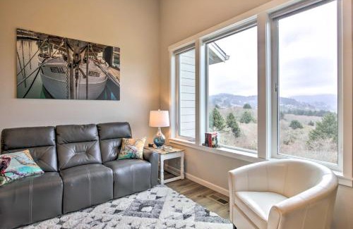 Neskowin House | Exceptional Neskowin Gem with Ocean View and Family-Friendly Amenities