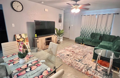 Killeen House | Modern Retreat Steps from Shopping & Fort Cavazos
