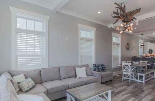 Cape Charles House | Magnificent Cape Charles Retreat Just Steps from the Beach