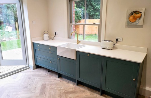 New Forest District Cottage | Charming New Forest Cottage Near Paultons Park & Peppa Pig World