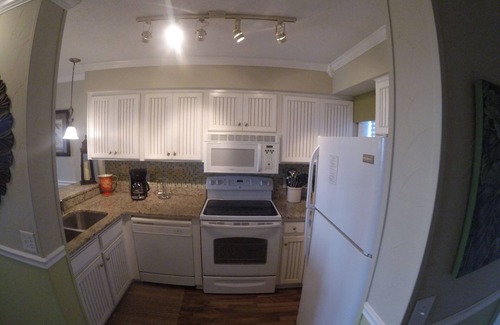 Palmetto Dunes Condo | Oceanfront Bliss: 10/10 Rated Resort with Amazing Views