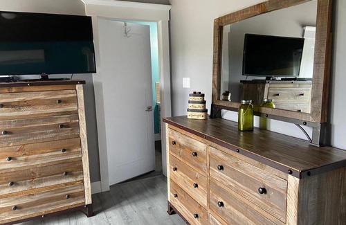 Summerford House | Ocean View Haven at Cozy Cove Chalet - Guest Rated 10/10