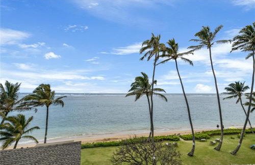 Punaluu Apartment | Oceanfront Condos with Pool and Beach in Punaluu, Oahu