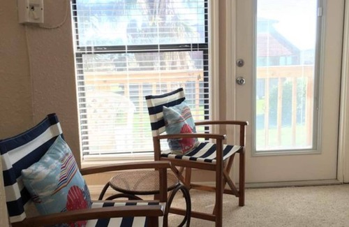 Matagorda Condo | Scenic Oceanfront Escape: Ideal for Families & Romantic Getaways