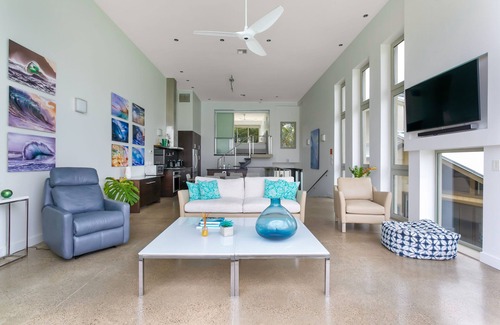Lihue House | Oceanfront Haven at Kalapaki Bay - Guest Rated 10/10