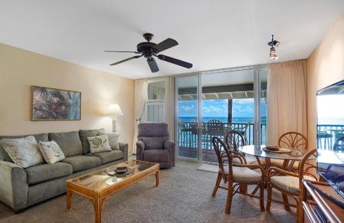 Wailua House Lots House | Oceanfront Condo with Breathtaking Views at Wailua Bay