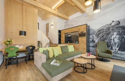 Leutkirch im Allgau House | Private Villa with Pool, Hot Tub & WiFi for 4 Guests